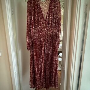 En Saison Burgundry dress